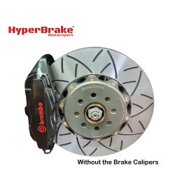 HyperBrake Motorsport τετραπίστονο εμπρόσθιο κιτ φρένων χωρίς δαγκάνες για Fiat 500 με Brembo δαγκάνες από Alfa Romeo 159 TBi/Renault Megane RS και διαιρούμενους πλευστούς δίσκους 330x28mm