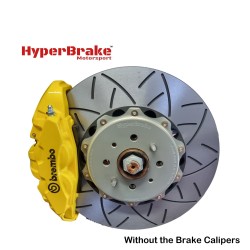 HyperBrake Motorsport τετραπίστονο εμπρόσθιο κιτ φρένων χωρίς δαγκάνες για Fiat 500 με Brembo δαγκάνες από Alfa Romeo Giulia Veloce και διαιρούμενους πλευστούς δίσκους 330x28mm